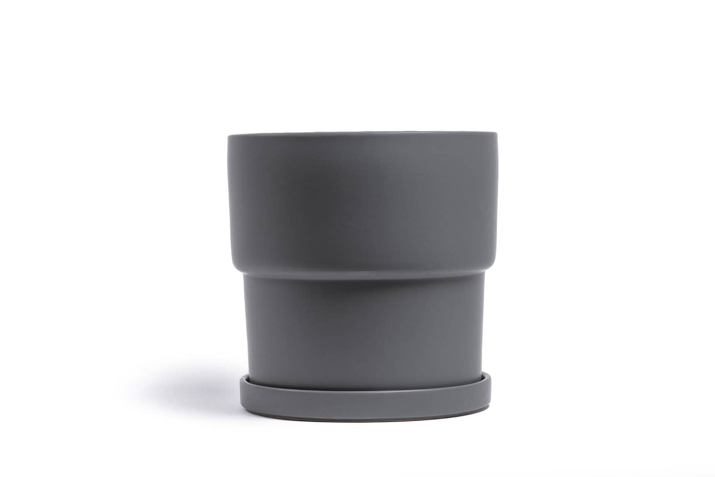 4.5" Calyx Pots w/Saucers White Sesame