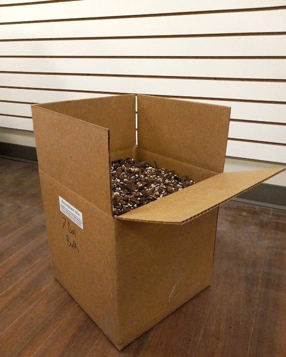 Bulk Soil - Houseplant Chunky Mix (7 Gal Box)