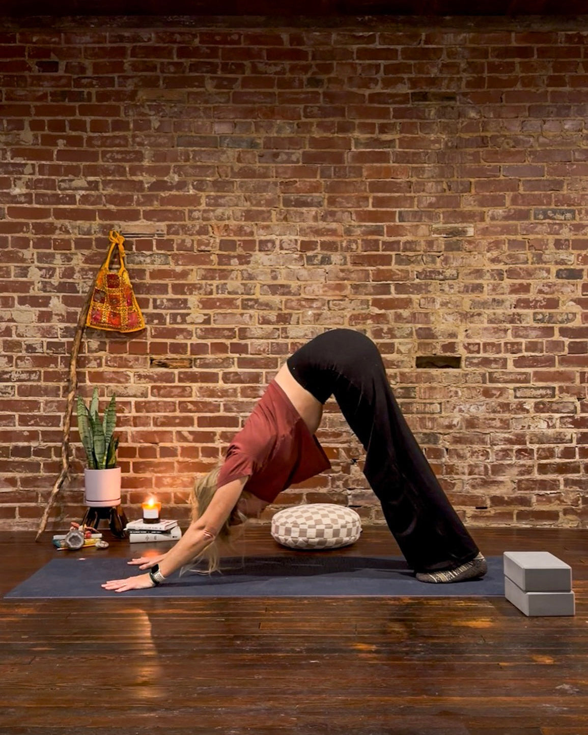 1/16 Friday Vinyasa Yoga