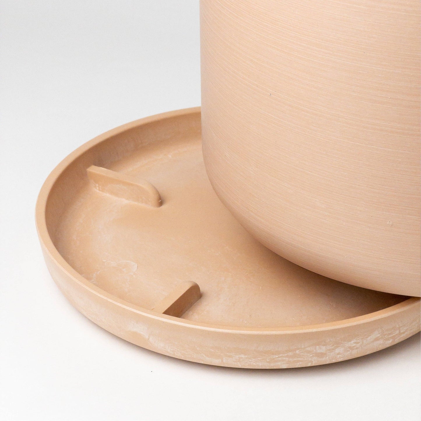 9” Signature Stone Planter & Saucer | Earth Tones: Beachwood